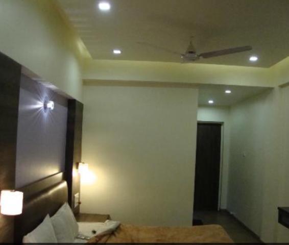 Shreyas Hotel Mahābaleshwar Extérieur photo