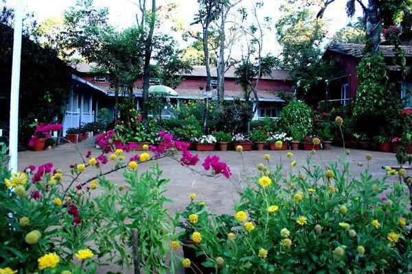 Shreyas Hotel Mahābaleshwar Extérieur photo